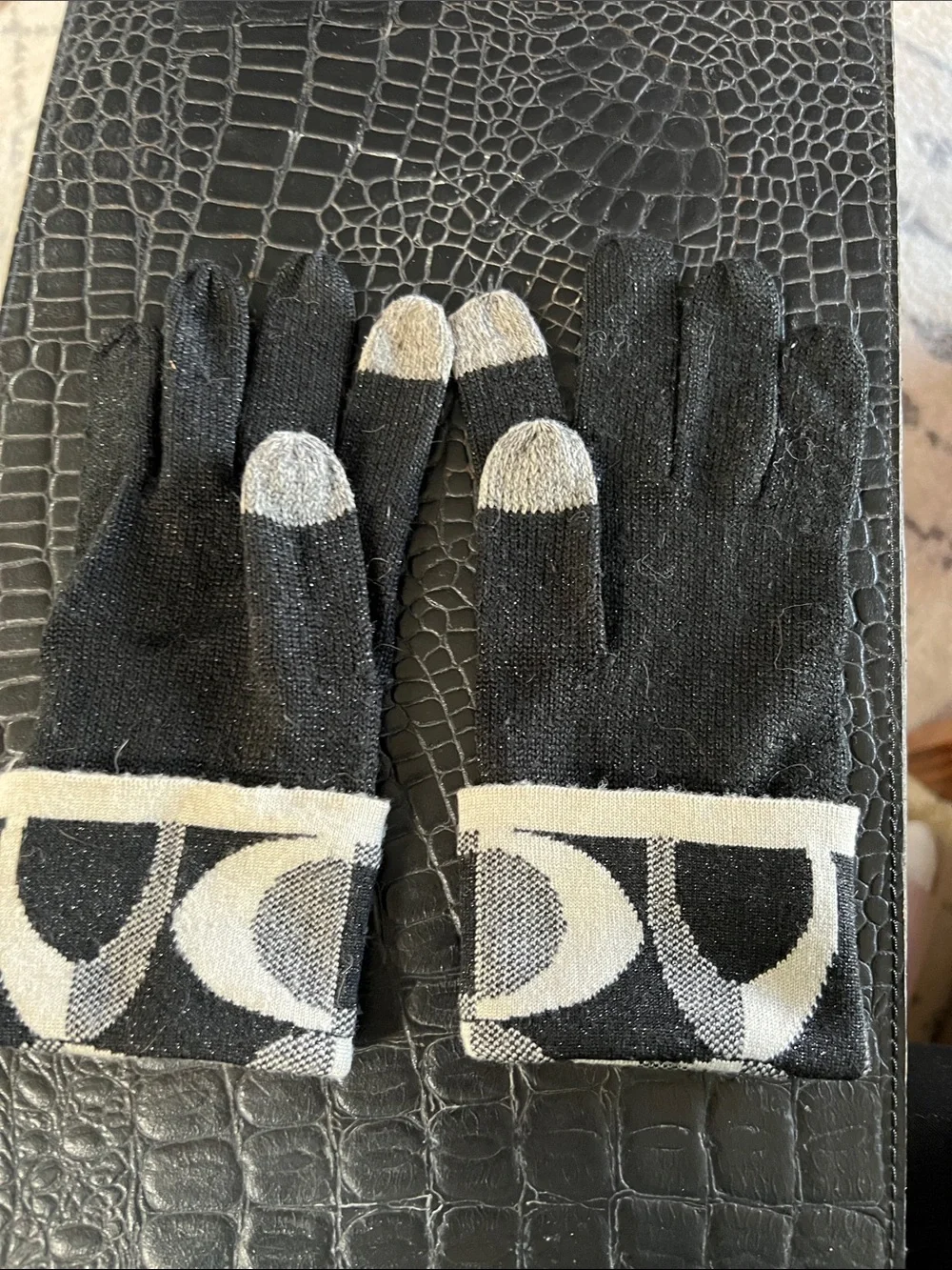 Coach sparkle knit